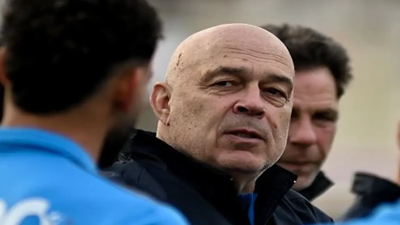 إيقاف قيد الزمالك بسبب مستحقات جروس يعرقل تحركات النادي في سوق الانتقالات